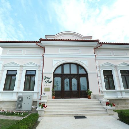 Green Park Boutique Hotel Focsani Luaran gambar