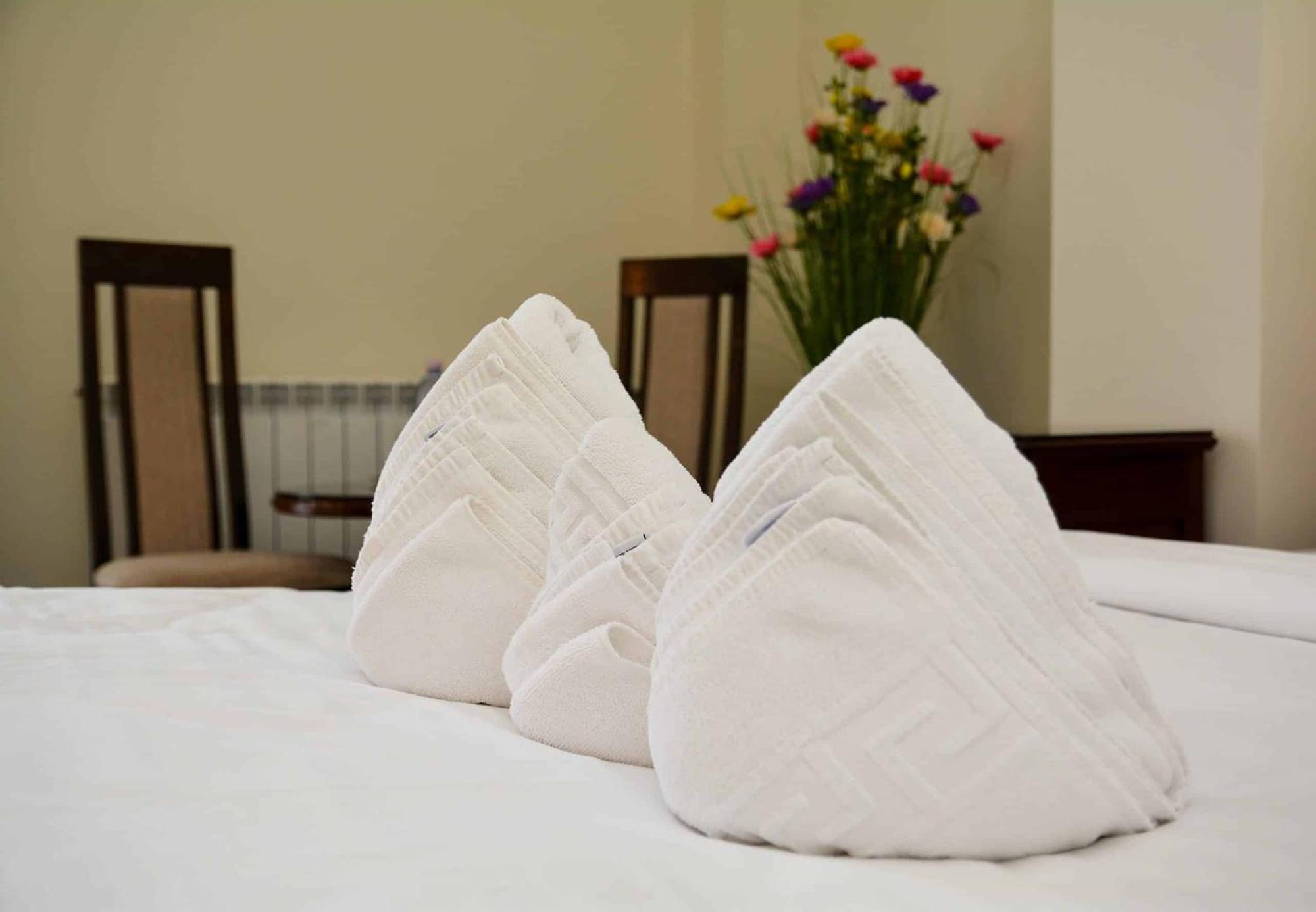 Green Park Boutique Hotel Focsani Luaran gambar